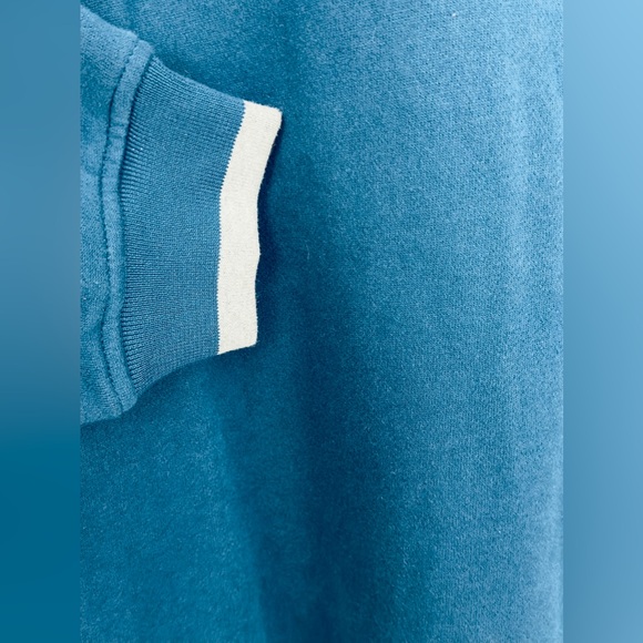 ARROW USE 1851 - Blue High Neck Quarter Zip Sueded Fleece Sweatshirt.  X… - Picture 3 of 8